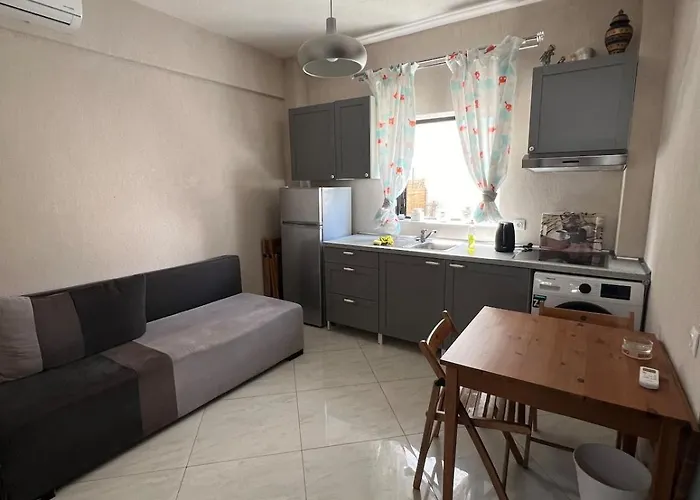 Lejlighed Ground Floor With Garden *